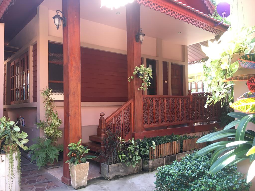Chok-Wasana Guest House Mae Sariang Exterior photo