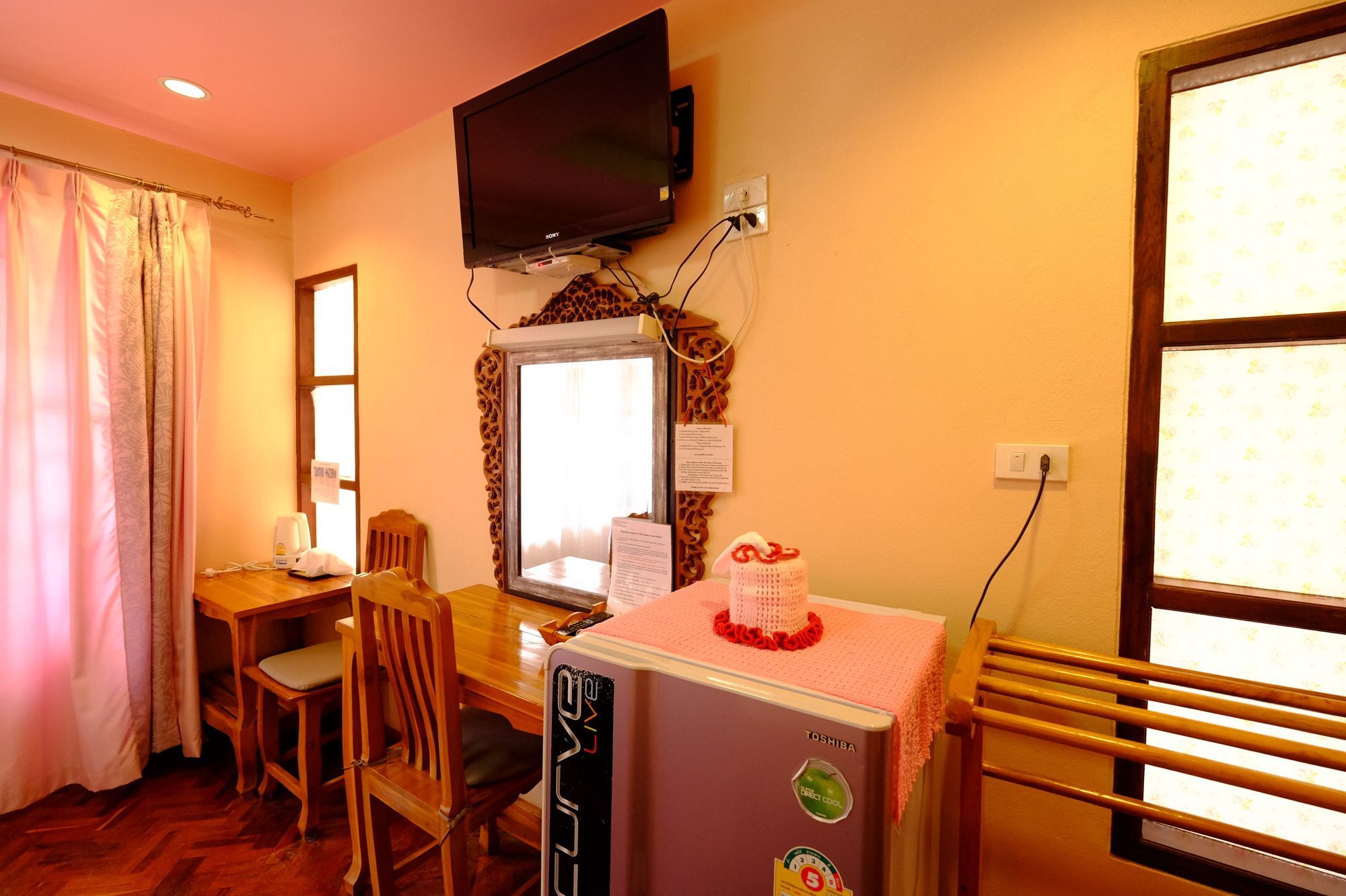 Chok-Wasana Guest House Mae Sariang Exterior photo